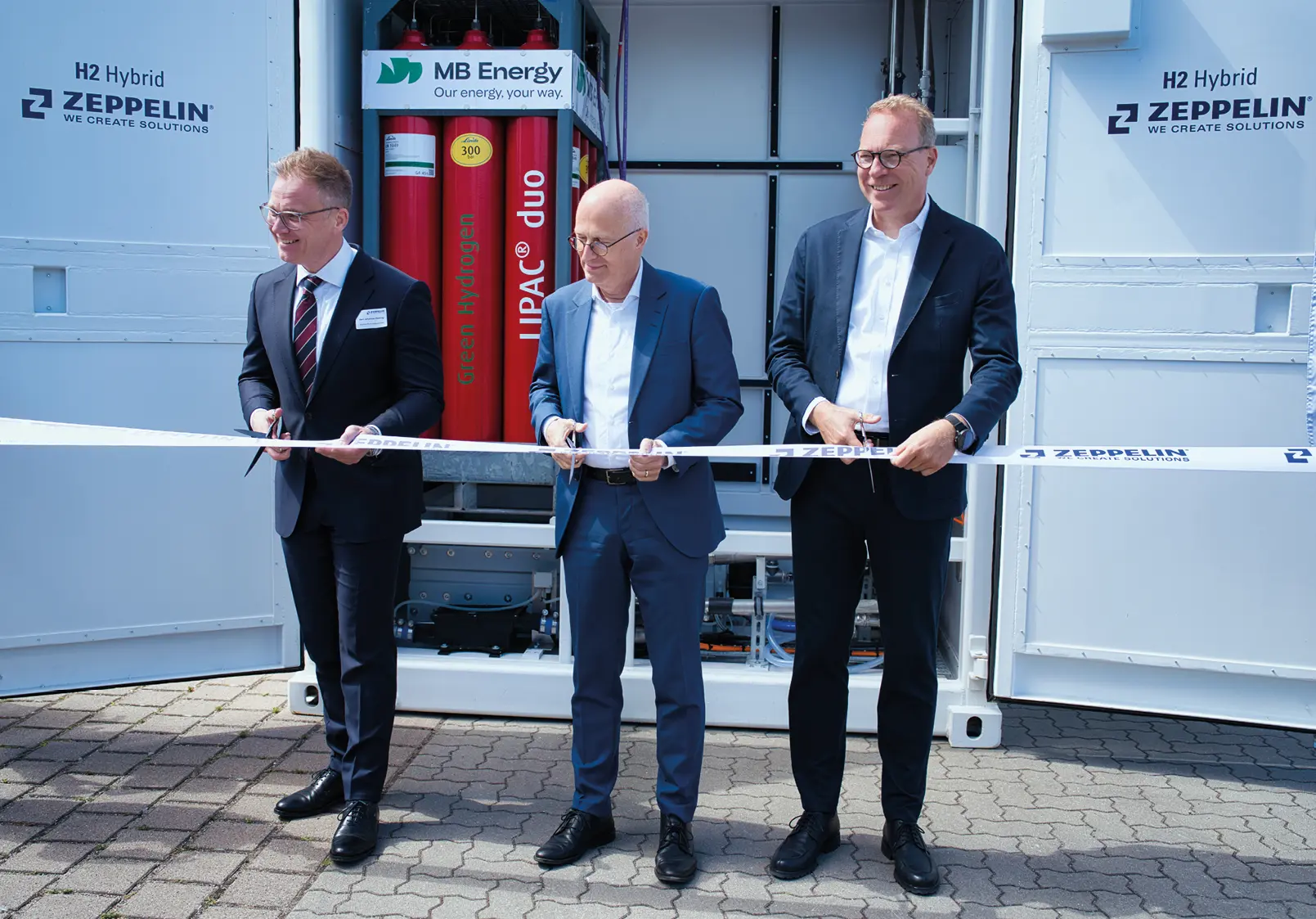 Zeppelin-AR-25-PowerSystems-Events_&_Awards-Opening-GM